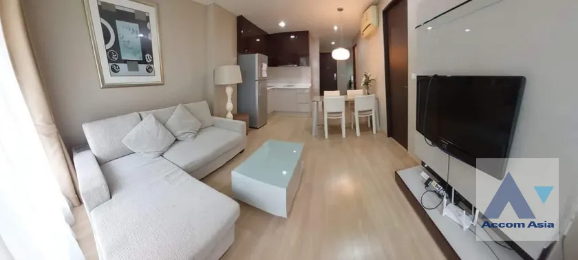 unit 2 Bedrooms  Condominium For Sale in ,   near BTS Ratchadamri (AA40026)