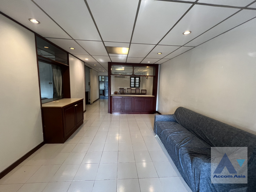  1  3 br Townhouse For Rent in Sukhumvit ,Bangkok BTS Phra khanong AA40034