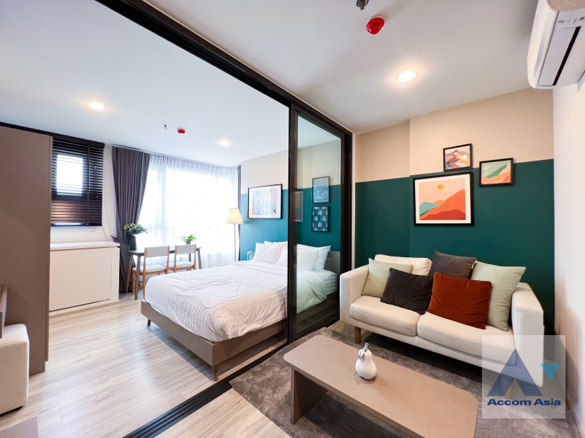  2  1 br Condominium for rent and sale in Ratchadaphisek ,Bangkok MRT Sutthisan at XT Huaikhwang  AA40052