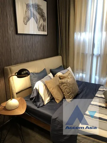 unit 1 Bedroom  Condominium For Sale in Ratchadaphisek, Bangkok  near MRT Phetchaburi (AA40054)