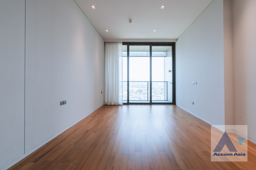 21  2 br Condominium For Sale in Charoen Nakhon ,Bangkok BTS Krung Thon Buri at Banyan Tree Residences Riverside AA40081
