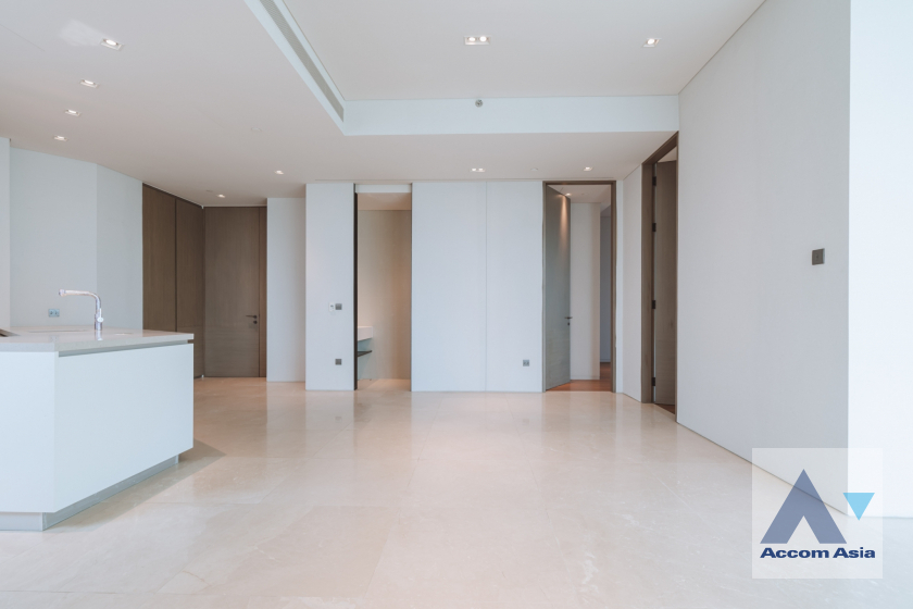 9  2 br Condominium For Sale in Charoen Nakhon ,Bangkok BTS Krung Thon Buri at Banyan Tree Residences Riverside AA40081