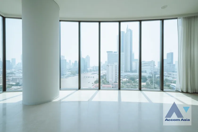 4  2 br Condominium For Sale in Charoen Nakhon ,Bangkok BTS Krung Thon Buri at Banyan Tree Residences Riverside AA40081