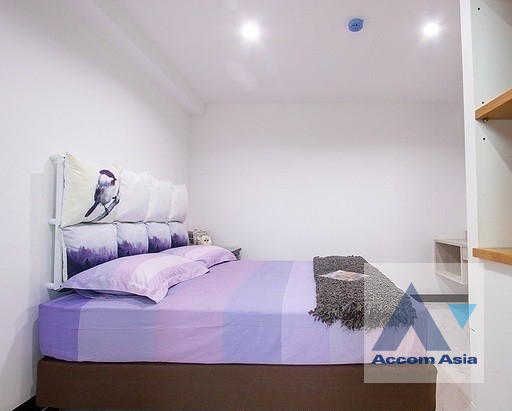 16  3 br Apartment For Rent in Sukhumvit ,Bangkok BTS Punnawithi at Apartment complex in Bangkok AA40092