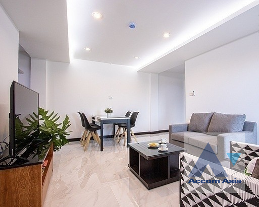  1  3 br Apartment For Rent in Sukhumvit ,Bangkok BTS Punnawithi at Apartment complex in Bangkok AA40092