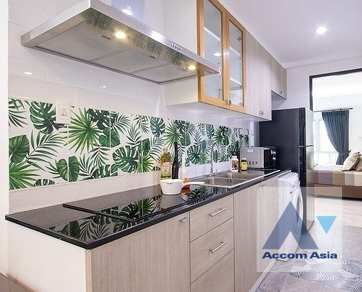 5  3 br Apartment For Rent in Sukhumvit ,Bangkok BTS Punnawithi at Apartment complex in Bangkok AA40092