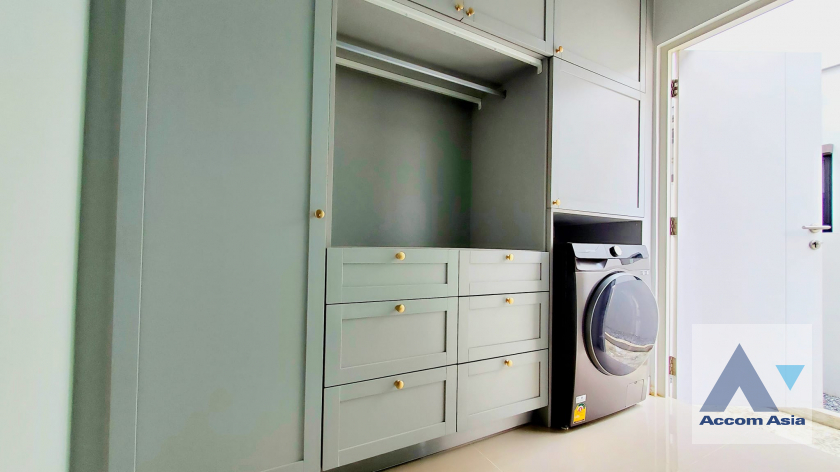 20  3 br House for rent and sale in Latkrabang ,Bangkok ARL Ban Thap Chang at Anasiri Ramkhamhaeng AA40095