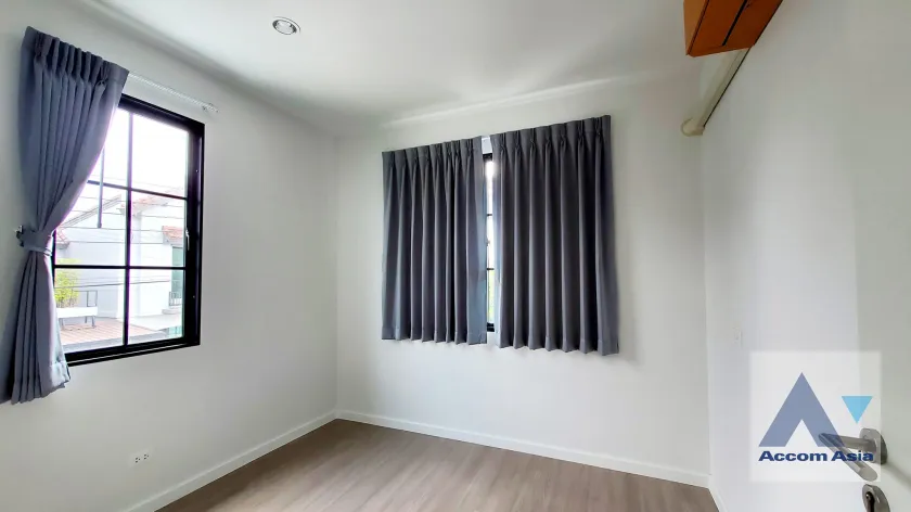 15  3 br House for rent and sale in Latkrabang ,Bangkok ARL Ban Thap Chang at Anasiri Ramkhamhaeng AA40095