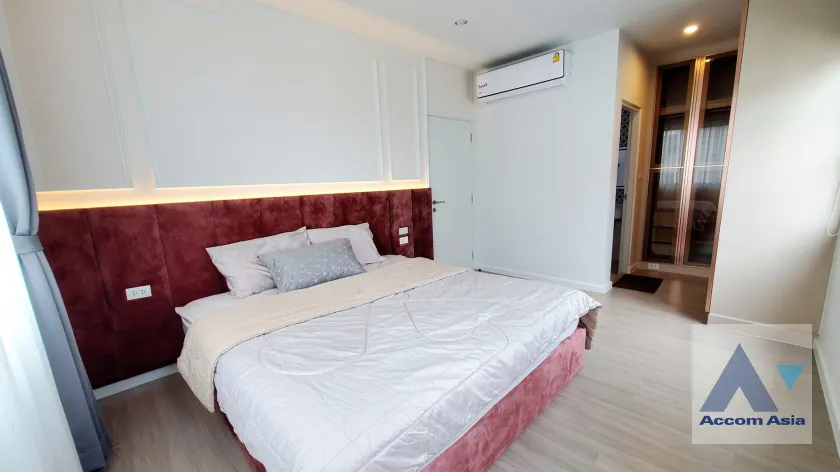12  3 br House for rent and sale in Latkrabang ,Bangkok ARL Ban Thap Chang at Anasiri Ramkhamhaeng AA40095