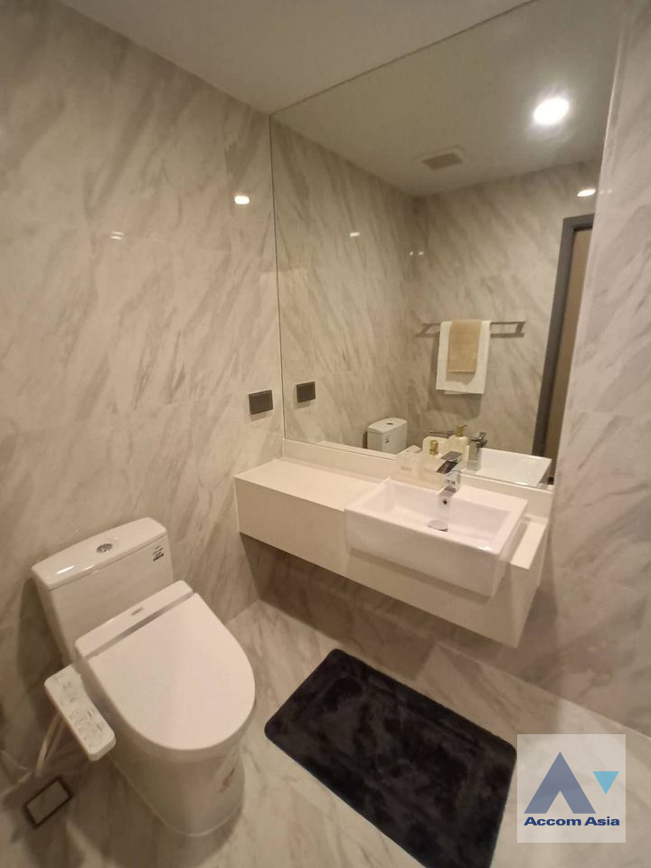 9  1 br Condominium For Rent in Sukhumvit ,Bangkok MRT Khlong Toei at COCO Parc AA40097