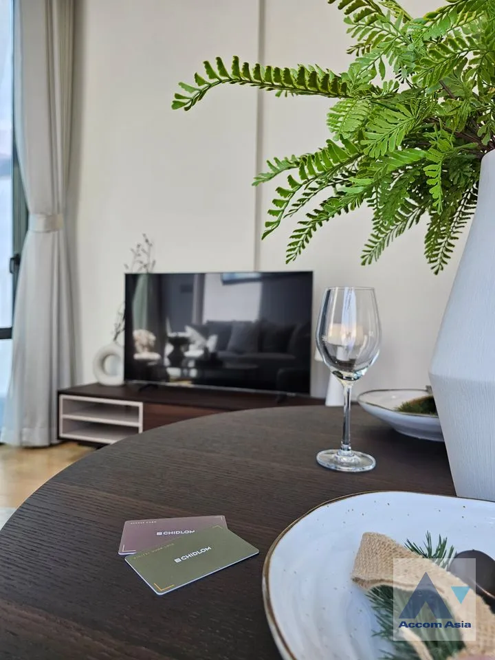 8  1 br Condominium for rent and sale in Ploenchit ,Bangkok BTS Chitlom at 28 Chidlom AA40099