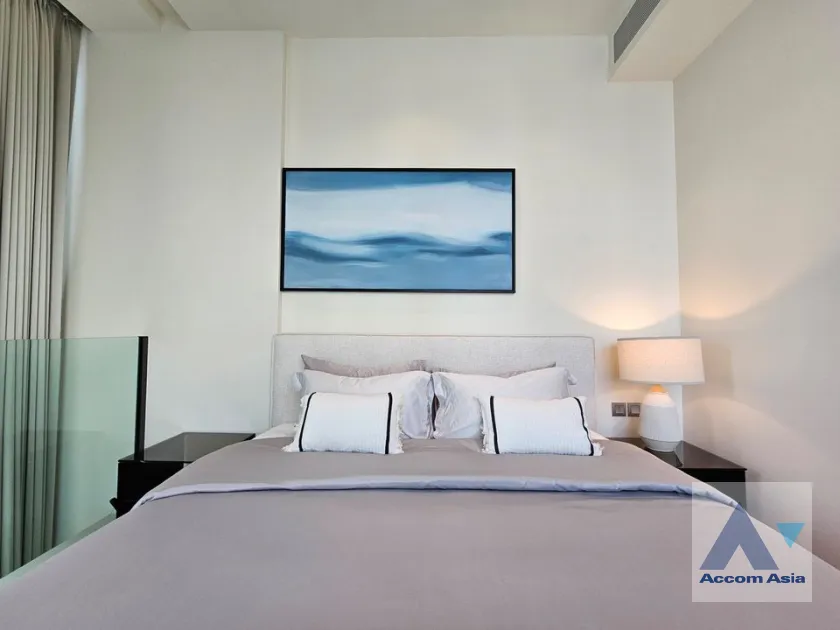 15  1 br Condominium for rent and sale in Ploenchit ,Bangkok BTS Chitlom at 28 Chidlom AA40099