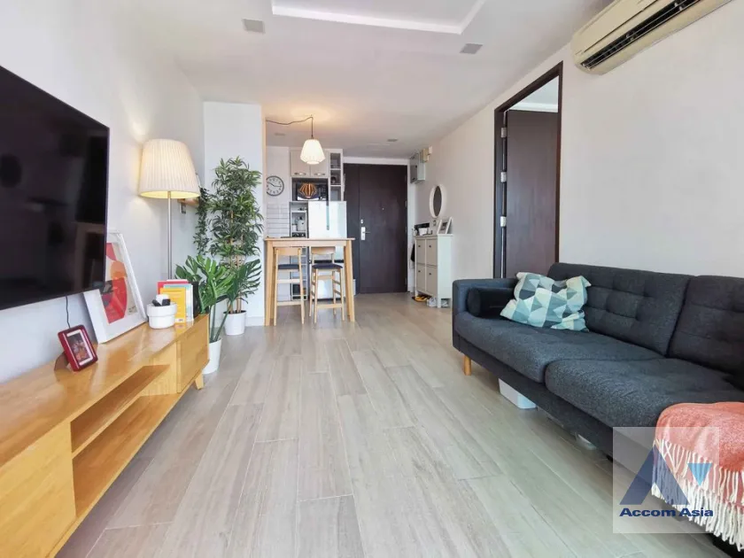 unit 1 Bedroom  Condominium For Sale in ,   near BTS Ari (AA40106)