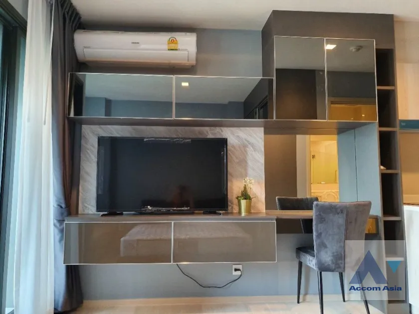  1  1 br Condominium For Rent in Ploenchit ,Bangkok BTS Ploenchit at Life One Wireless AA40108