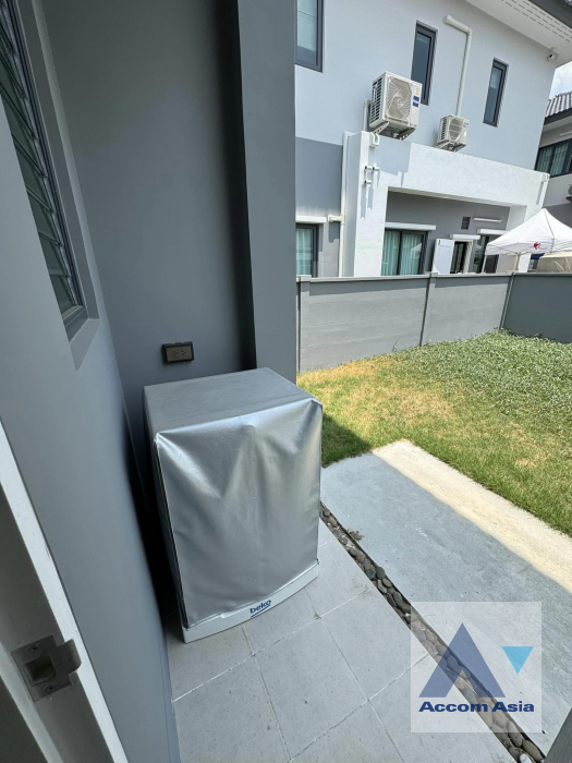 30  4 br House for rent and sale in Phaholyothin ,Bangkok  at Centro Vibhavadi AA40110