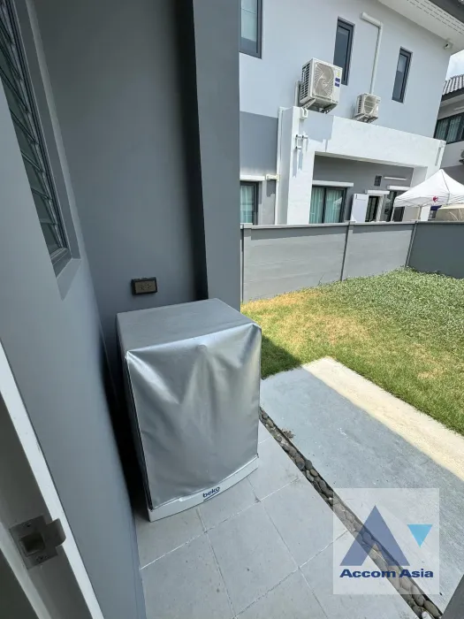 30  4 br House for rent and sale in Phaholyothin ,Bangkok  at Centro Vibhavadi AA40110