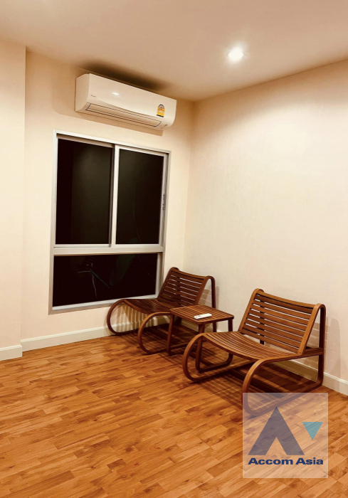 5  4 br House For Rent in Petchkasem ,Bangkok BTS Bang Wa at Life Bangkok Boulevard Ratchaphruek-Charan AA40111