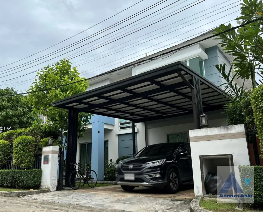 unit 4 Bedrooms  House For Rent in Petchkasem, Bangkok  near BTS Bang Wa (AA40111)
