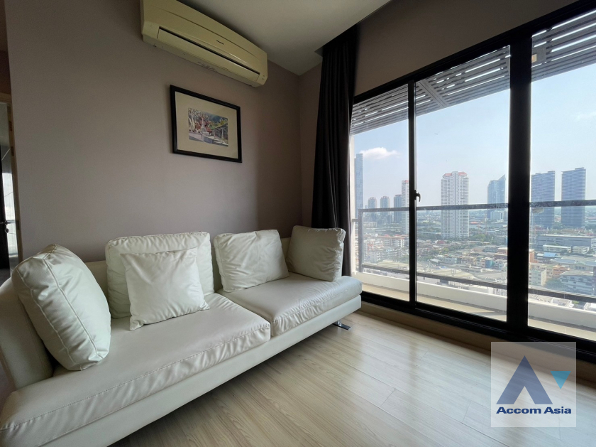  1  2 br Condominium For Sale in Charoen Nakhon ,Bangkok BTS Krung Thon Buri at Urbano Absolute Sathorn AA40114
