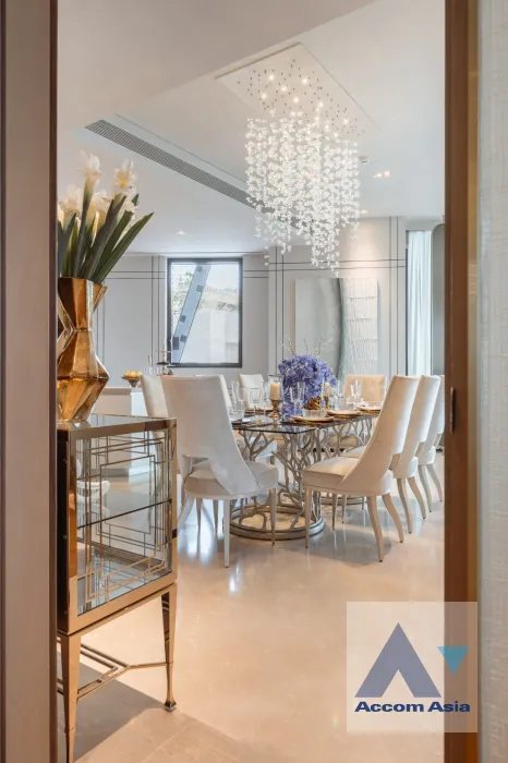 10  2 br Condominium For Sale in Charoen Nakhon ,Bangkok BTS Krung Thon Buri at Banyan Tree Residences Riverside AA40115