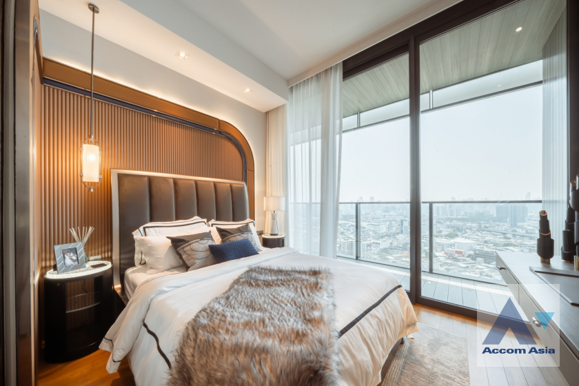 23  2 br Condominium For Sale in Charoen Nakhon ,Bangkok BTS Krung Thon Buri at Banyan Tree Residences Riverside AA40115