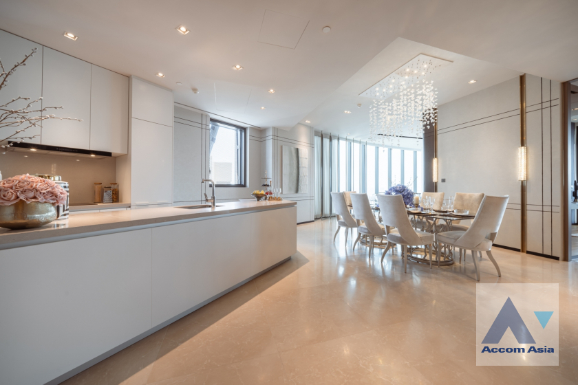 4  2 br Condominium For Sale in Charoen Nakhon ,Bangkok BTS Krung Thon Buri at Banyan Tree Residences Riverside AA40115