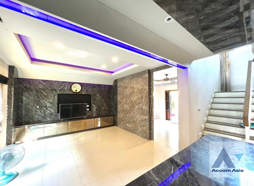  1  3 br House For Sale in Phaholyothin ,Bangkok  at The City Ramintra AA40116