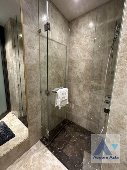 7  1 br Condominium For Rent in Ploenchit ,Bangkok BTS Chitlom at 28 Chidlom AA40124