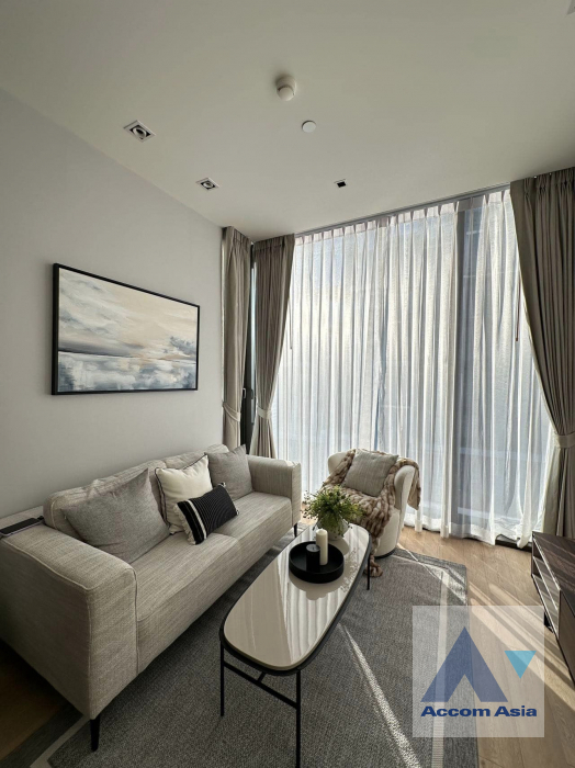  1  1 br Condominium For Rent in Ploenchit ,Bangkok BTS Chitlom at 28 Chidlom AA40124