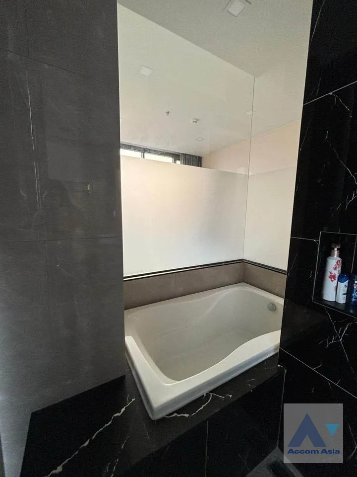 10  2 br Condominium For Rent in Ratchadaphisek ,Bangkok MRT Rama 9 at One9Five Asoke Rama 9 AA40126