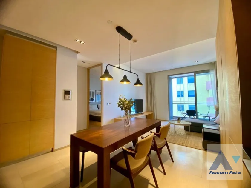 unitFully Furnished |  1 Bedroom  Condominium For Rent & Sale in Silom, Bangkok  near BTS Sala Daeng - MRT Silom (AA40132)