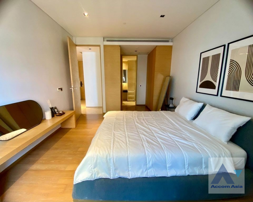 8  1 br Condominium for rent and sale in Silom ,Bangkok BTS Sala Daeng - MRT Silom at Saladaeng Residences AA40132