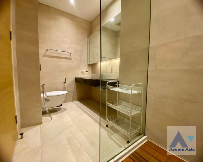 9  1 br Condominium for rent and sale in Silom ,Bangkok BTS Sala Daeng - MRT Silom at Saladaeng Residences AA40132