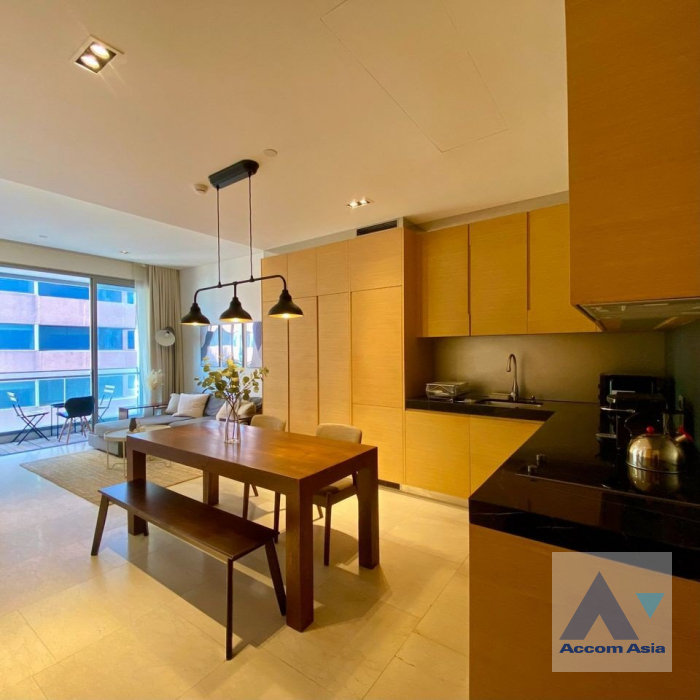 6  1 br Condominium for rent and sale in Silom ,Bangkok BTS Sala Daeng - MRT Silom at Saladaeng Residences AA40132