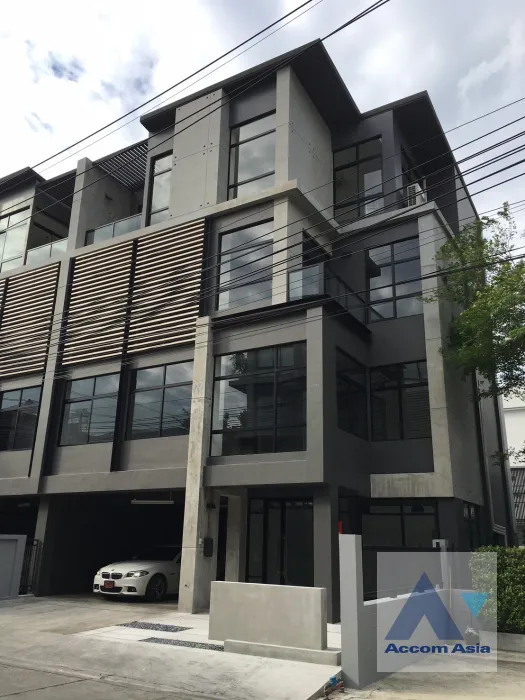  2  House For Rent in Lat Phrao ,Bangkok  at Home Office Modern Style  AA40137
