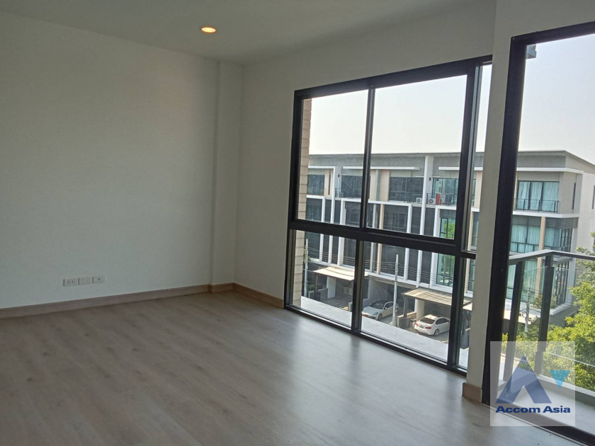 10  3 br House For Rent in Ratchadaphisek ,Bangkok  at Premium Place  AA40139