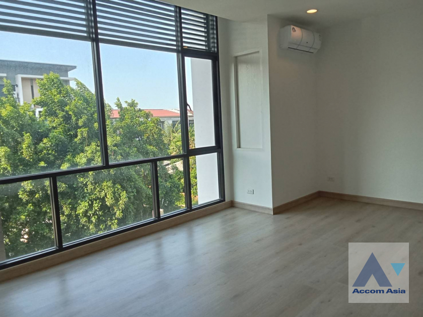 4  3 br House For Rent in Ratchadaphisek ,Bangkok  at Premium Place  AA40139