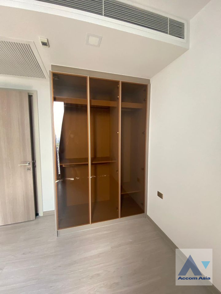 4  1 br Condominium For Sale in Ratchadaphisek ,Bangkok MRT Rama 9 at One9Five Asoke Rama 9 AA40141