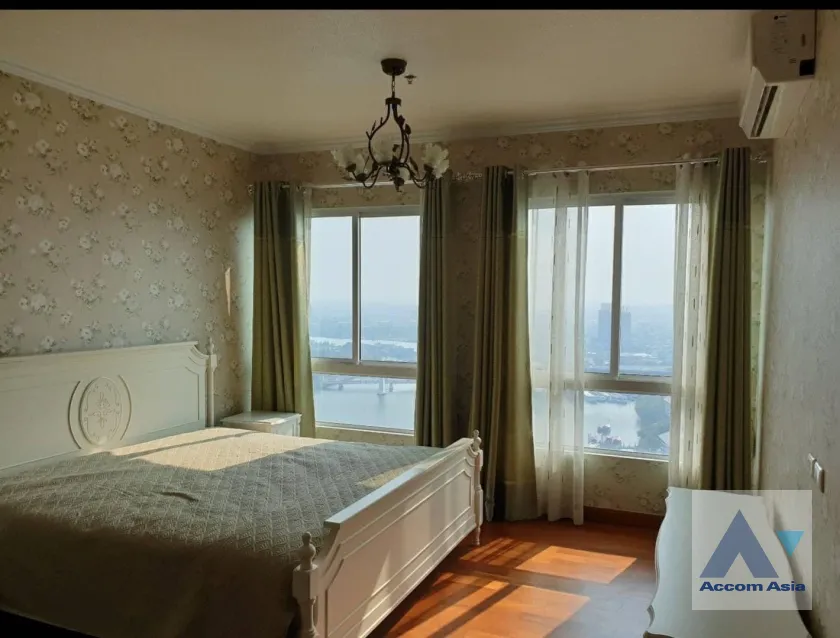 unit 2 Bedrooms  Condominium For Rent & Sale in Charoen Nakhon, Bangkok  near BTS Krung Thon Buri (AA40143)