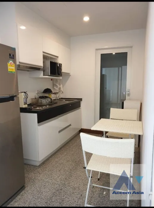 unit 2 Bedrooms  Condominium For Rent & Sale in Charoen Nakhon, Bangkok  near BTS Krung Thon Buri (AA40143)