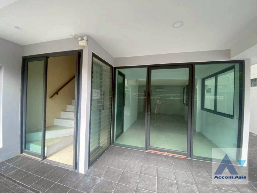 21  House For Rent in Ratchadaphisek ,Bangkok MRT Phetchaburi AA40155