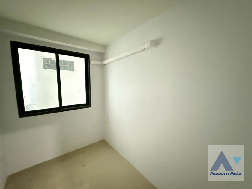 20  House For Rent in Ratchadaphisek ,Bangkok MRT Phetchaburi AA40155