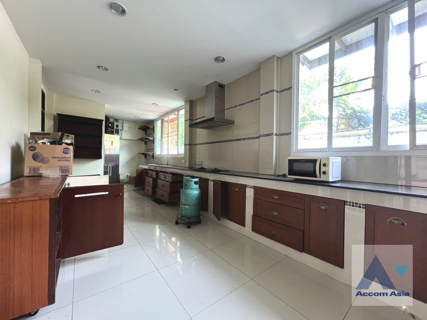 unitHome Office |  7 Bedrooms  House For Rent in Phaholyothin, Bangkok  (AA40156)