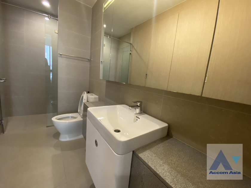 7  1 br Condominium For Rent in Ploenchit ,Bangkok BTS Ploenchit at Noble Ploenchit AA40158