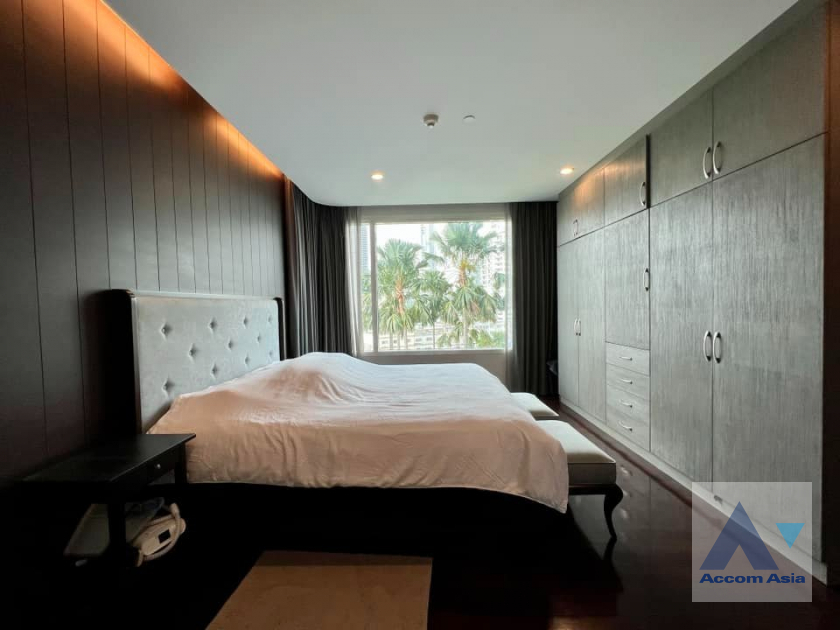 10  3 br Condominium For Sale in Charoen Nakhon ,Bangkok BTS Krung Thon Buri at WaterMark Chaophraya River AA40161
