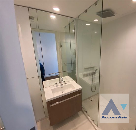 11  3 br Condominium For Rent in Ploenchit ,Bangkok BTS Ratchadamri - MRT Silom at 185 Rajadamri AA40176
