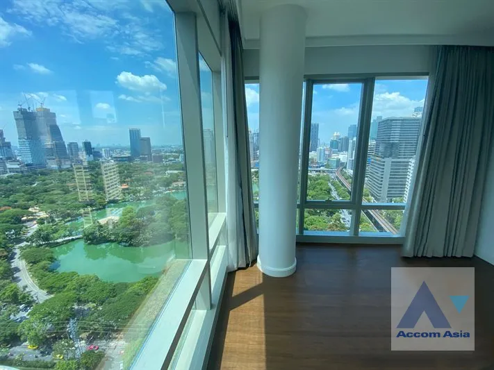 5  3 br Condominium For Rent in Ploenchit ,Bangkok BTS Ratchadamri - MRT Silom at 185 Rajadamri AA40176