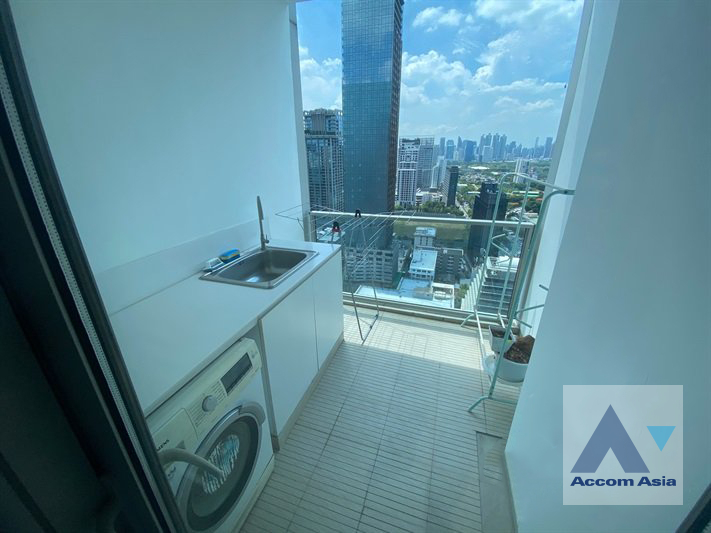 12  3 br Condominium For Rent in Ploenchit ,Bangkok BTS Ratchadamri - MRT Silom at 185 Rajadamri AA40176