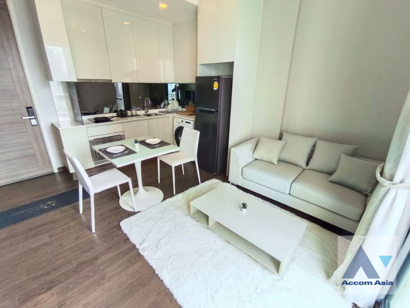  2  1 br Condominium For Rent in New Phetchaburi ,Bangkok MRT Phetchaburi at Q Asoke AA40190