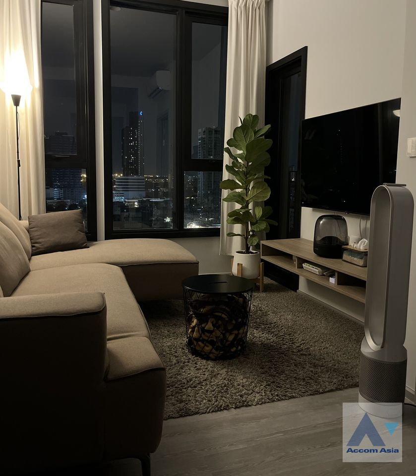  2  1 br Condominium For Sale in Sukhumvit ,Bangkok BTS Ekkamai at XT Ekkamai AA40200
